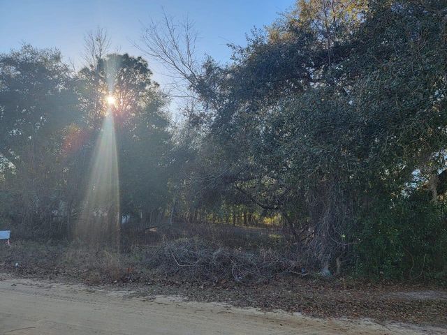 107 LAKEVIEW WAY, Interlachen, FL 32148