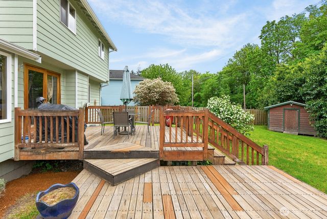 8008 262nd Street NW, Stanwood, WA 98292