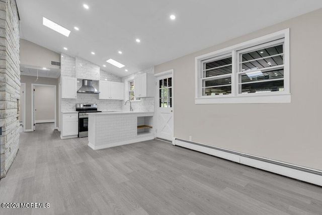 1130 Kenton Drive, Toms River, NJ 08753