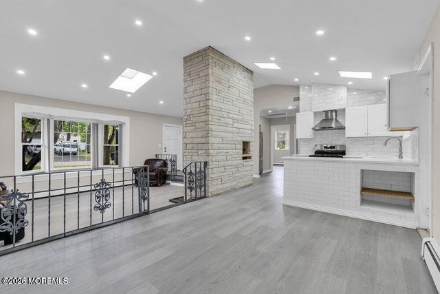 1130 Kenton Drive, Toms River, NJ 08753