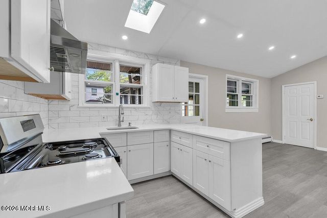 1130 Kenton Drive, Toms River, NJ 08753