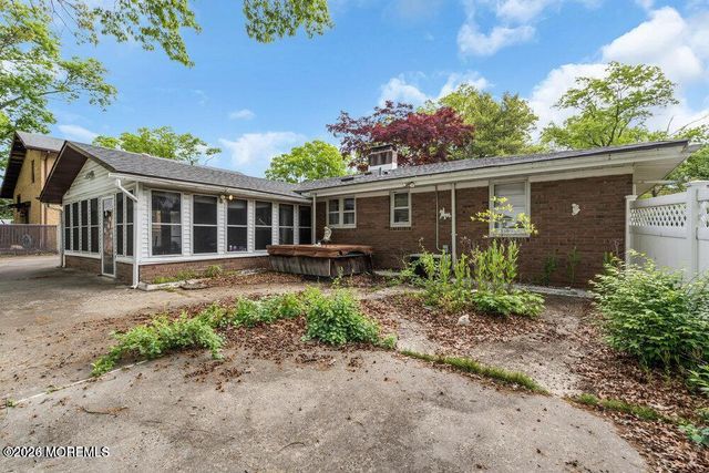 1130 Kenton Drive, Toms River, NJ 08753