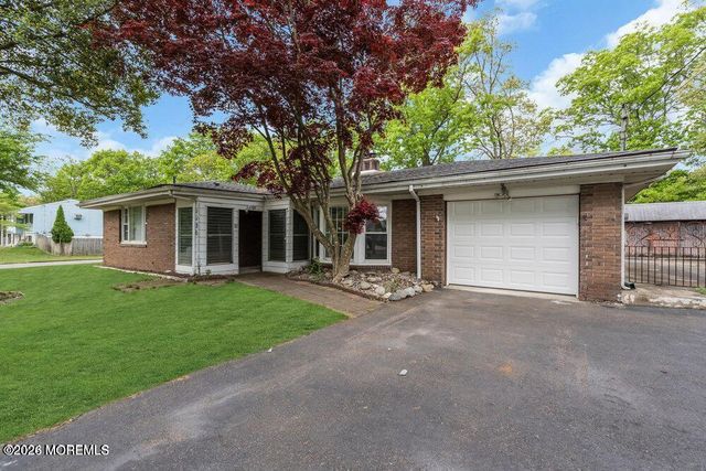 1130 Kenton Drive, Toms River, NJ 08753