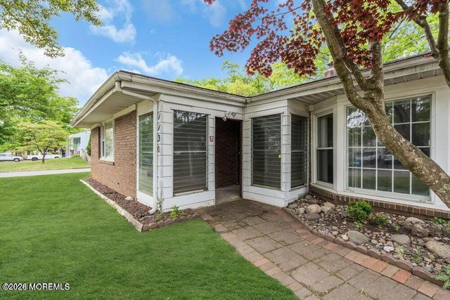 1130 Kenton Drive, Toms River, NJ 08753