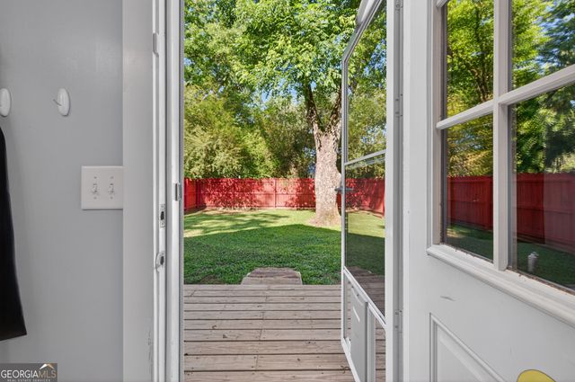 98 S 5th Street, Colbert, GA 30628
