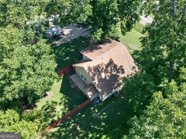 98 S 5th Street, Colbert, GA 30628