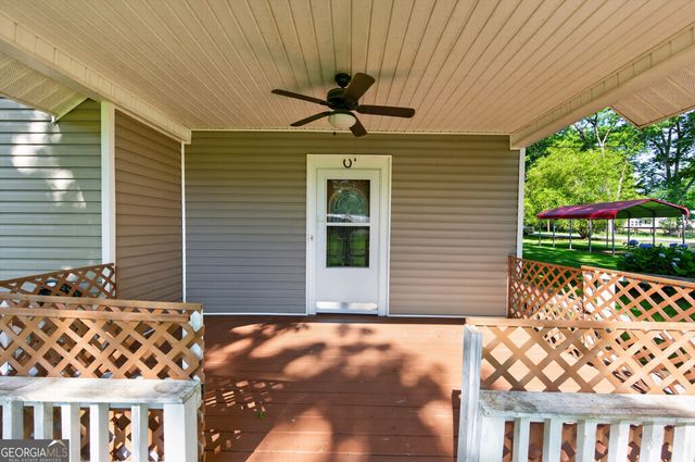 98 S 5th Street, Colbert, GA 30628