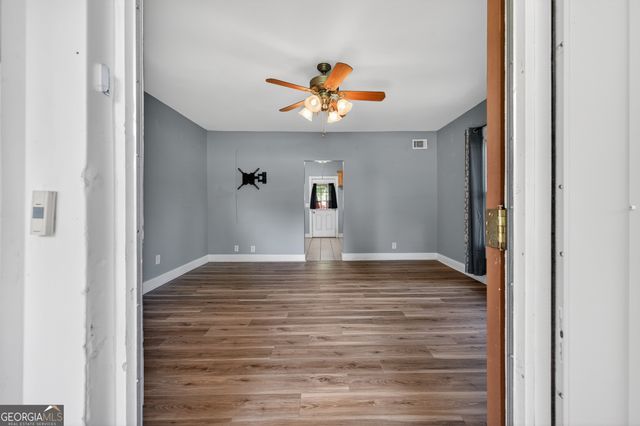 98 S 5th Street, Colbert, GA 30628