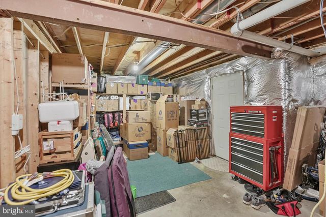 5272 ELLICOTT DR, Centreville, VA 20120