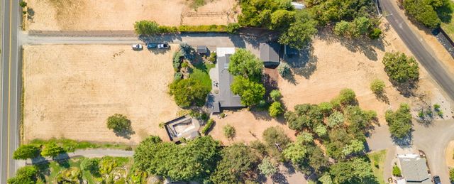 1773 Alta Vista Road, Eagle Point, OR 97524