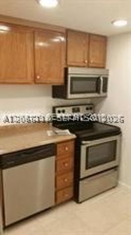 3670 Inverrary Dr 1U, Lauderhill, FL 33319