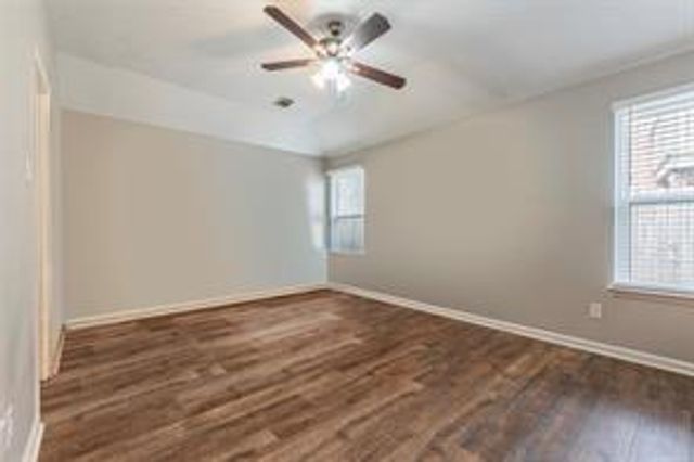 1835 Oak Ridge Drive, Kemah, TX 77565