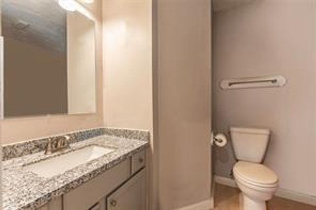 1835 Oak Ridge Drive, Kemah, TX 77565