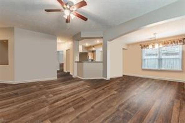 1835 Oak Ridge Drive, Kemah, TX 77565
