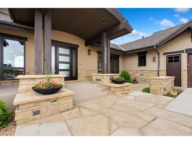 3251 Boundless Ln, Timnath, CO 80547