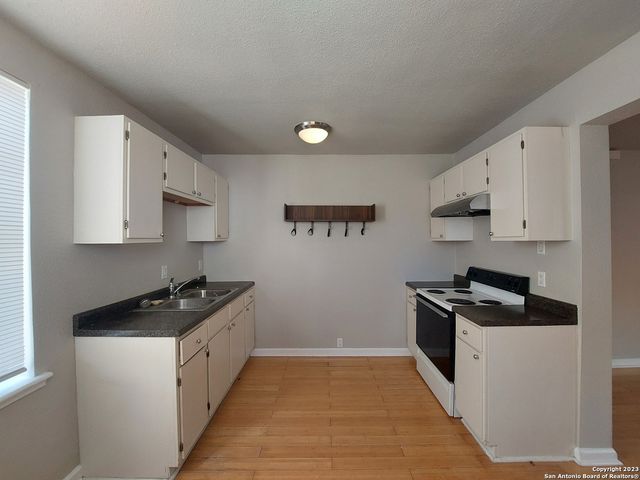 455 Eleanor Ave Apt 2, San Antonio, TX 78209