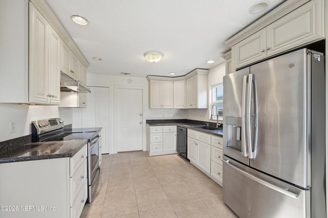 305 ISLAND LANDING Drive, St. Augustine, FL 32095