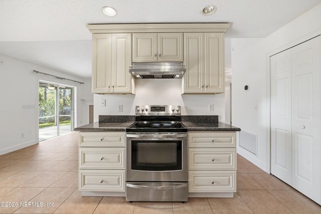 305 ISLAND LANDING Drive, St. Augustine, FL 32095