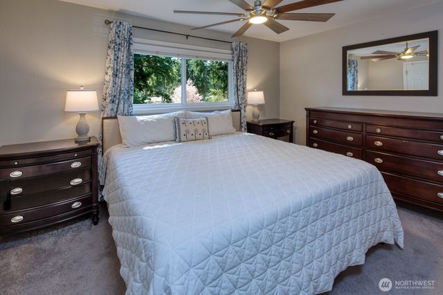 19619 SE 264th Court, Covington, WA 98042