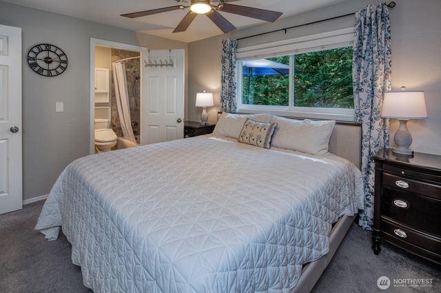 19619 SE 264th Court, Covington, WA 98042