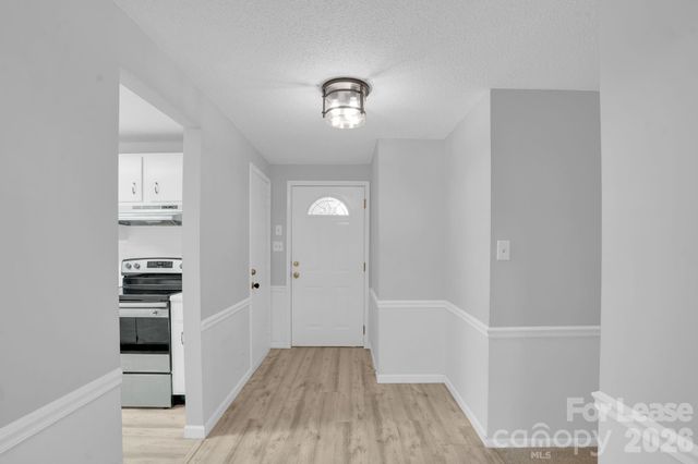 2427 Studley Place, Charlotte, NC 28212