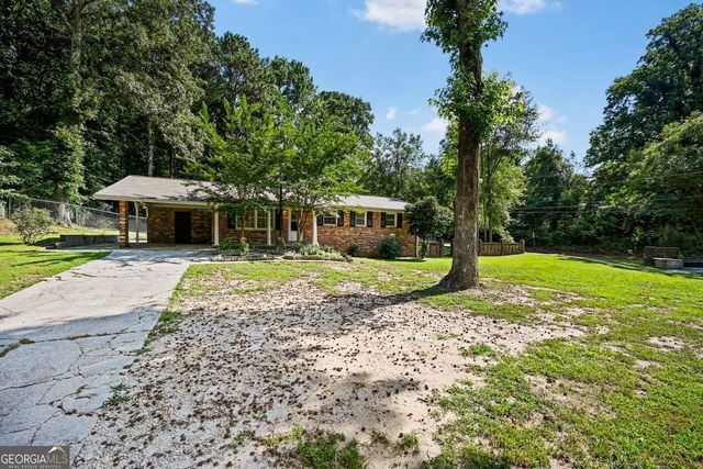 7039 Rockbridge Road, Stone Mountain, GA 30087