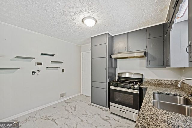 7039 Rockbridge Road, Stone Mountain, GA 30087