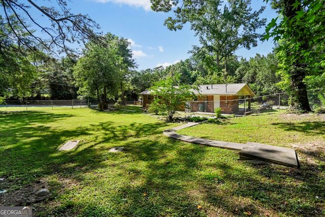 7039 Rockbridge Road, Stone Mountain, GA 30087