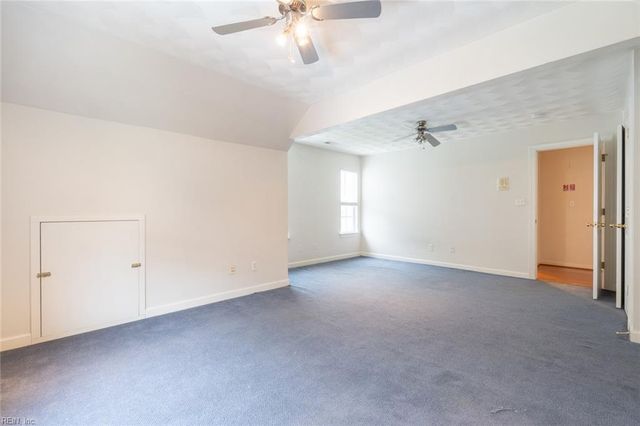 872 Lym DR, Virginia Beach, VA 23464