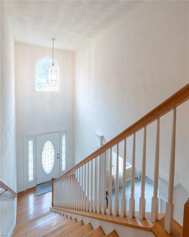 872 Lym DR, Virginia Beach, VA 23464
