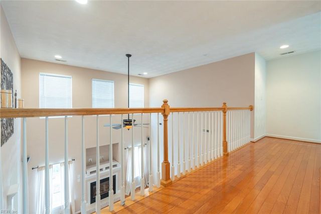 872 Lym DR, Virginia Beach, VA 23464