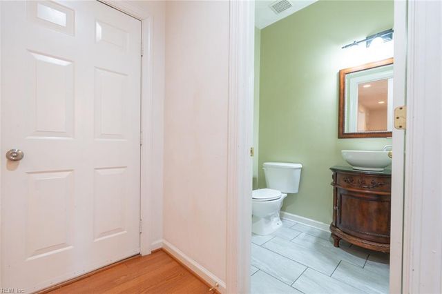 872 Lym DR, Virginia Beach, VA 23464