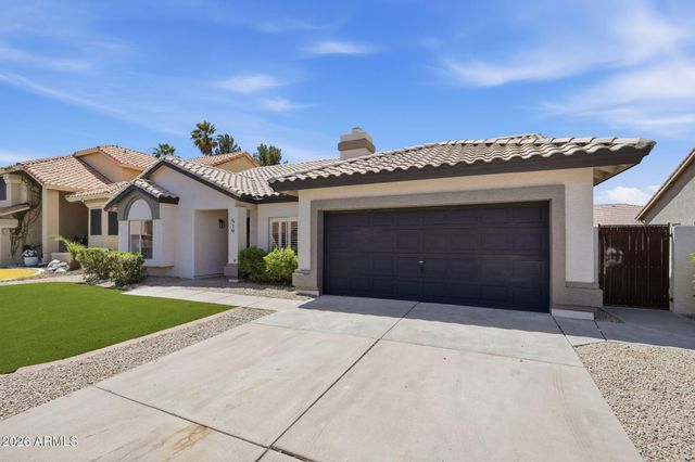 519 W COMSTOCK Drive, Gilbert, AZ 85233