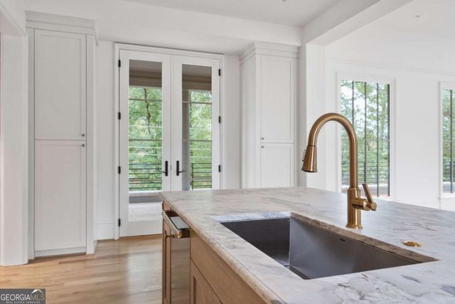91 Sheridan Drive, Atlanta, GA 30305