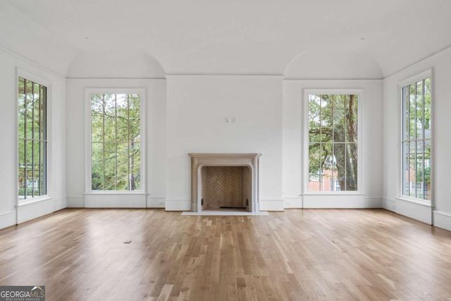 91 Sheridan Drive, Atlanta, GA 30305