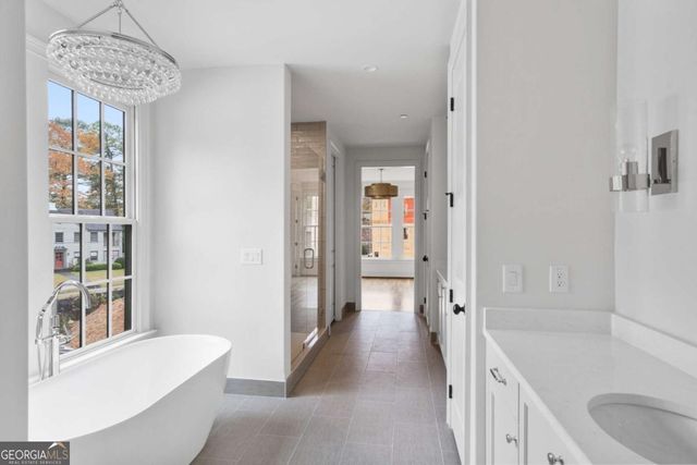 91 Sheridan Drive, Atlanta, GA 30305