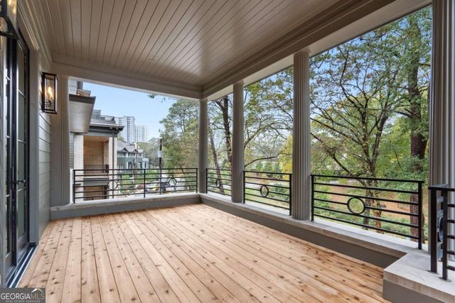 91 Sheridan Drive, Atlanta, GA 30305