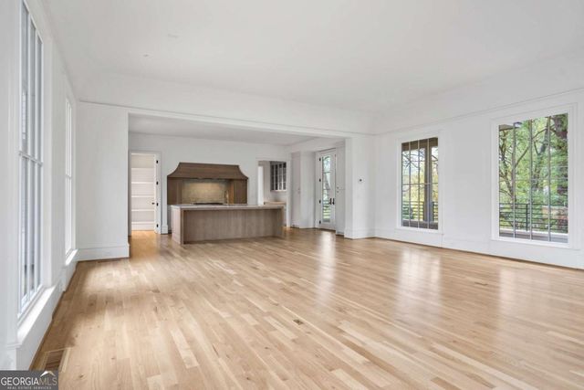 91 Sheridan Drive, Atlanta, GA 30305