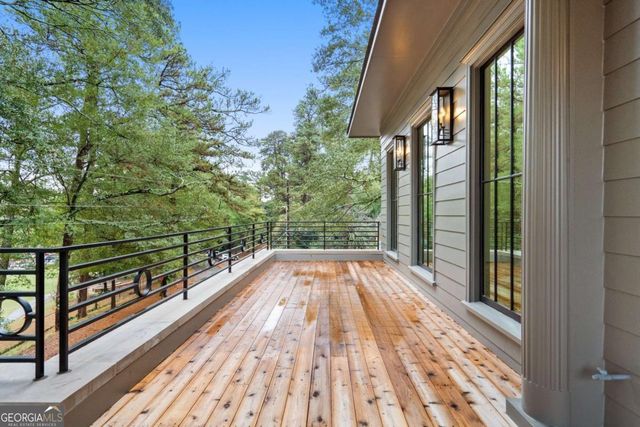 91 Sheridan Drive, Atlanta, GA 30305