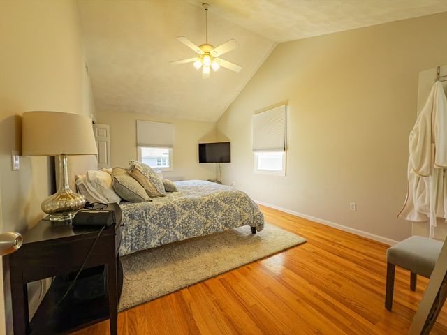 194 Linwood Ave 194, Newton, MA 02460