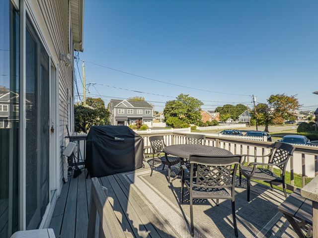 194 Linwood Ave 194, Newton, MA 02460