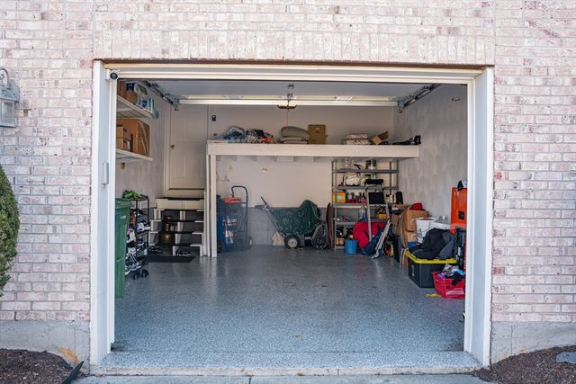 194 Linwood Ave 194, Newton, MA 02460