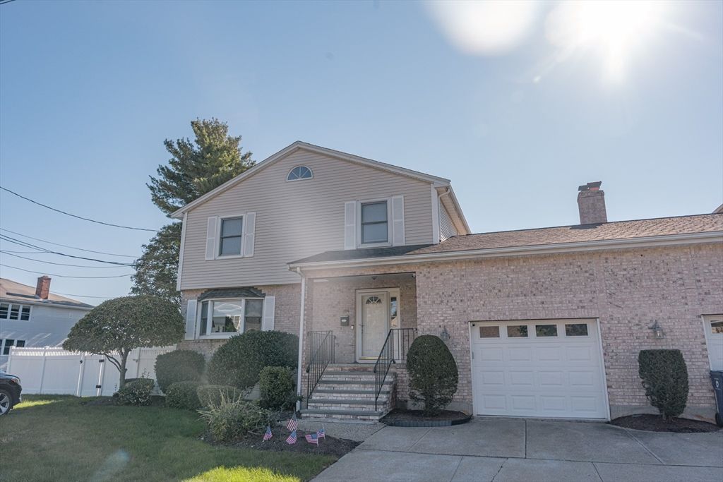194 Linwood Ave 194, Newton, MA 02460