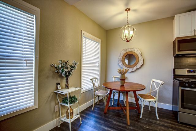 615 N Marsalis Avenue 9, Dallas, TX 75203