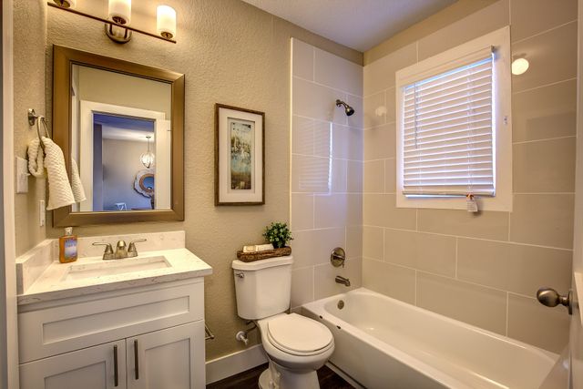 615 N Marsalis Avenue 9, Dallas, TX 75203