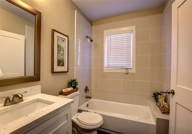 615 N Marsalis Avenue 9, Dallas, TX 75203
