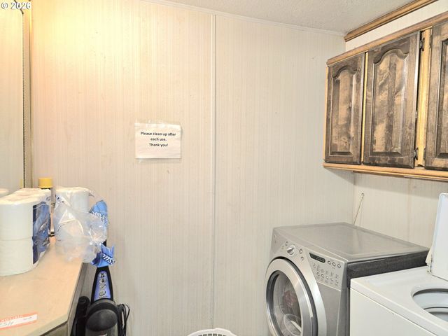 13548 Se FOSTER Rd, Portland, OR 97236