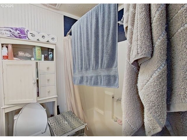 13548 Se FOSTER Rd, Portland, OR 97236