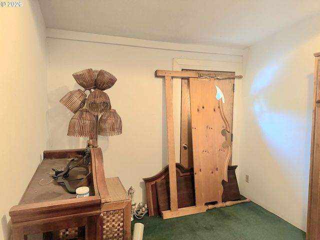 13548 Se FOSTER Rd, Portland, OR 97236