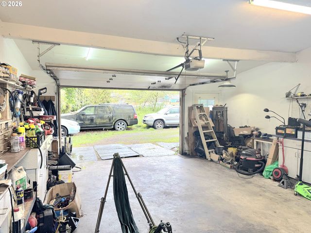 13548 Se FOSTER Rd, Portland, OR 97236